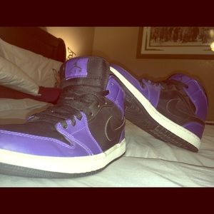 Throwback Air Jordan's size 8